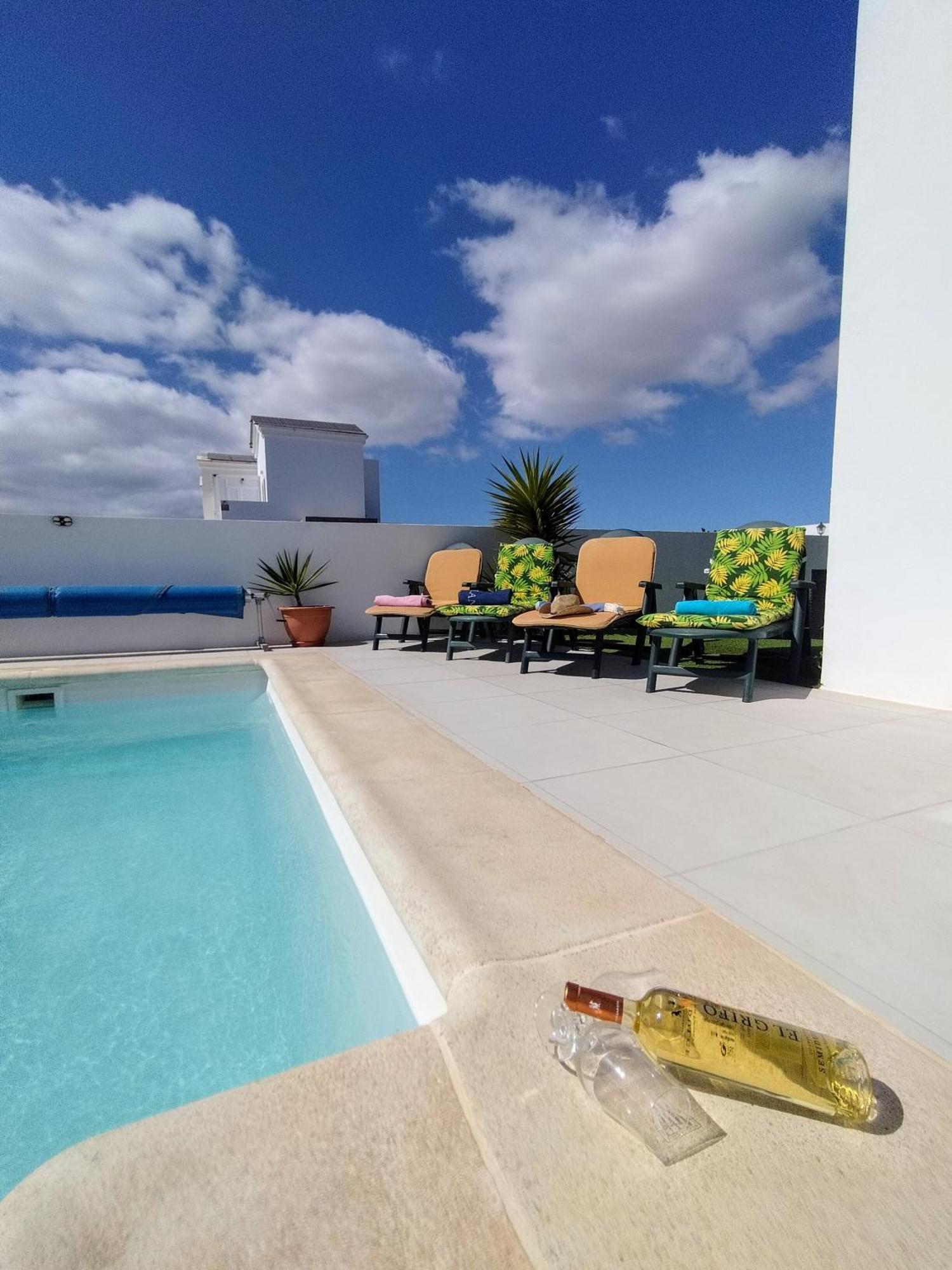 פלאיה בלנקה Lovely Villa Agua & Fuego,Heated Pool מראה חיצוני תמונה